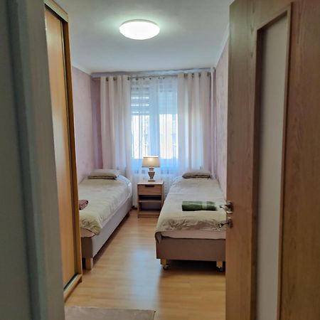 Dwupokojowe Mieszkanie Новий-Двір-Мазовецький Екстер'єр фото