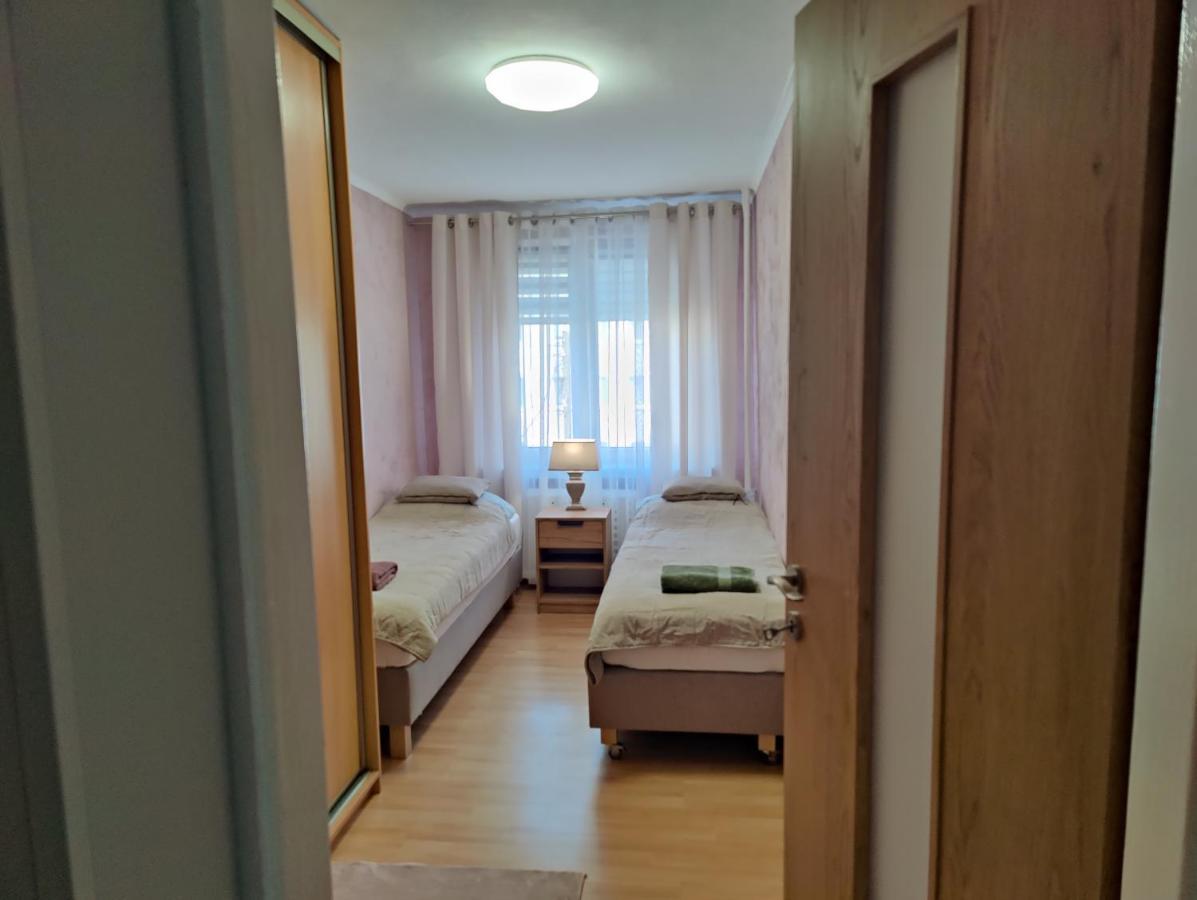 Dwupokojowe Mieszkanie Новий-Двір-Мазовецький Екстер'єр фото